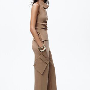 Zara Wide leg women's Tan Cargo Pants Size Med NWT